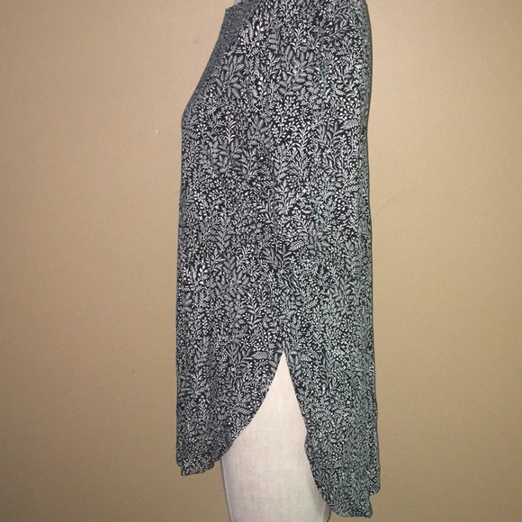 Tunic - Picture 3 of 4